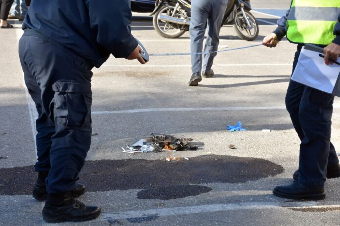 ΑΡΓΟΣ: Τροχαίο με τραυματία από σύγκρουση ΙΧ με μηχανάκι. (Βασίλης Παπαδόπουλος/Eurokinissi)