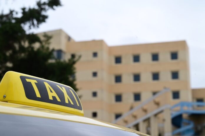Taxi-2-1024x683