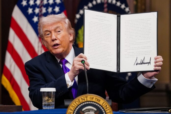 2026-03-04T212848Z336933042RC2XXJAJOPEZRTRMADP5USA-TRUMP-1200x800