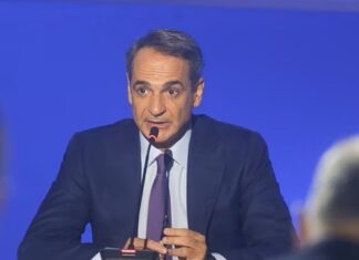 Καταρρέει με πάταγο ο μύθος του «επιτελικού κράτους» Μητσοτάκη