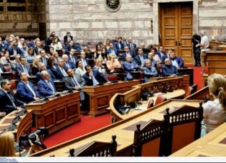 Σε εμπόλεμη εσωκομματική ζώνη το Μαξίμου – Το «γαλάζιο» αντάρτικο ξεκίνησε