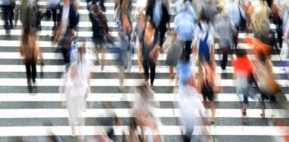 ΙΟΒΕ: Το καλό και το κακό σενάριο για την απασχόληση – Ρυθμιστής ο τουρισμός