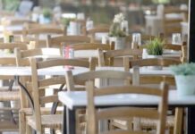 Καταγγελία για περιστατικό σε εστιατόριο της Ρόδου με εμπλοκή 59χρονου ιδιοκτήτη