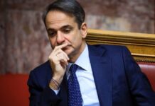 Δημοσκόπηση: Οι κόκκινες κάρτες των πολιτών στην κυβέρνηση – Σε ελεύθερη πτώση η ΝΔ