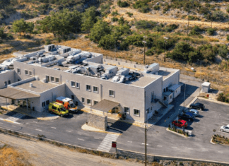 Σύντομα ξεκινά η υλοποίηση της Μονάδας Τεχνητού Νεφρού στο Νοσοκομείο Καρπάθου – Ένα ακόμη σημαντικό έργο στο Πρόγραμμα «Νότιο Αιγαίο» με φορέα υλοποίησης την «ΚΟΛΟΣΣΟΣ 2047 Α.Ε.»