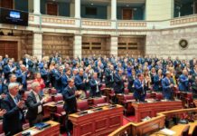 Τα 30 προτεινόμενα προς αναθεώρηση άρθρα του Συντάγματος – Από τα μη κρατικά ΑΕΙ έως τη μονιμότητα στο Δημόσιο