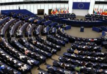 Με το φόβο έρευνας για το ΕΛΚ και τη σχέση με τον βραχίονα της «αμαρτωλής» Blue Skies ζουν στο Μαξίμου