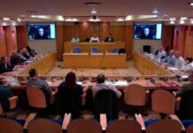 Η ΠΕΔ Νοτίου Αιγαίου καταδικάζει τη σύλληψη του δημάρχου Πάρου