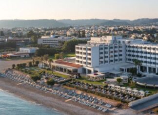 Νέος κύκλος ξενοδοχειακών deals και αναβαθμίσεων στη Ρόδο – Ποιοι όμιλοι επενδύουν στο νησί