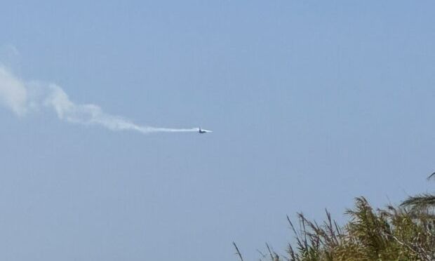 7f800ac6-rodos-fotia-aeroskafos