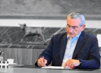 Υπουργείο Μεταφορών: Δεκτό το αίτημα για 6θέσια και 9θέσια ταξί στο Νότιο Αιγαίο