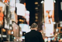 Πού ζουν οι πλουσιότεροι; Η μεγάλη δύναμη και η μεγάλη ανισότητα των χρηματοοικονομικών πόλεων