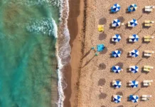 Πηγές ΥΠΕΝ: Το νέο Ειδικό Χωροταξικό Πλαίσιο για τον Τουρισμό δεν επιτρέπει τη δόμηση στα 25 μέτρα από τη θάλασσα