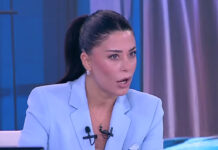 Αφροδίτη Λατινοπούλου: Για 45 λεπτά δεχόμουν ύβρεις, απειλές και χειρονομίες από γύφτους στην Τήνο