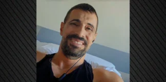 Γιώργος Παράσχος: Χαμογελαστός, δίνει τη μάχη του με τον καρκίνο, μπήκε στο νοσοκομείο για νέα θεραπεία