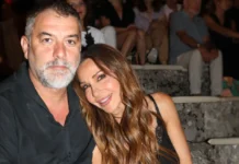 Δέσποινα Βανδή για Βασίλη Μπισμπίκη: Κοιμόμαστε κάθε βράδυ αγκαλιά, μεταξύ μας υπάρχει βαθιά αγάπη