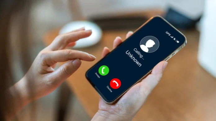phone-scam-mak