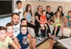 Είδος υπό εξαφάνιση οι υπερπολύτεκνοι στην Ελλάδα που γερνάει: Τα… δύο ταψιά μεσημεριανό, τα επιδόματα, η καθημερινότητά τους