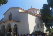 Πλήθος πιστών στην Παναγία Καθολική της Κρεμαστής για τον Δεκαπενταύγουστο