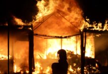 Εναέρια επίθεση της Ρωσίας στο Κίεβο – Πυρκαγιές και τρεις τραυματίες ο απολογισμός