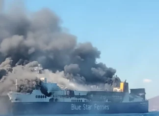 Φωτιά στο BLUE CARRIER 2: Αναστάτωση στην τροφοδοσία Ρόδου και Κω – Ελλείψεις στην αγορά βλέπουν εκπρόσωποι της αγοράς