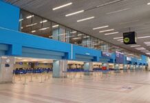 Δύο Βρετανοί επιβάτες προκάλεσαν επεισόδιο και ανάγκασαν πτήση προς Ρόδο να προσγειωθεί στη Θεσσαλονίκη