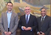Συνάντηση του Περιφερειάρχη Ν. Αιγαίου με στελέχη της μεγαλύτερης αεροπορικής εταιρείας της Ινδίας IndiGo και τον Πρόεδρο της TAFI