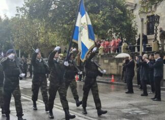 Ρόδος: Υπό βροχή τιμήθηκε η επέτειος του «ΟΧΙ»