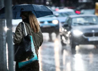 Επικαιροποιήθηκε το έκτακτο δελτίο επικίνδυνων καιρικών φαινομένων, σε Red Code Θεσσαλία, Σποράδες, Εύβοια και Δωδεκάνησα